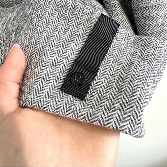 Lululemon Vinyasa Scarf Rulu convertible soft multi-way grey herringbone - Picture 10 of 13